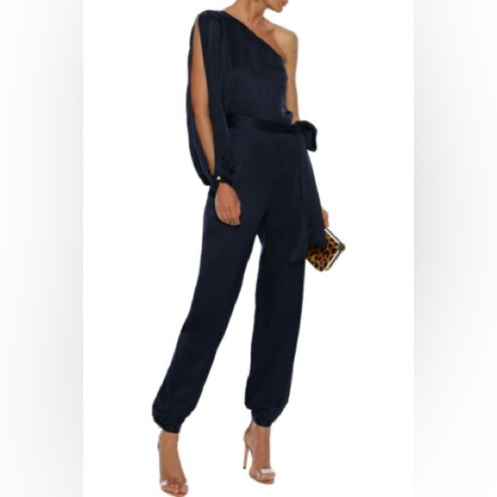 Haney silk jumpsuit size 18, navy blue. One sleeve.